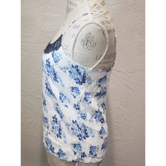 LC Lauren Conrad Blue Lace Floral Print Spaghetti Strap Tank Top Shirt - Picture 2 of 8